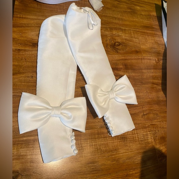 Bridal Mini - by Watters -Reception Dress - Picture 15 of 15